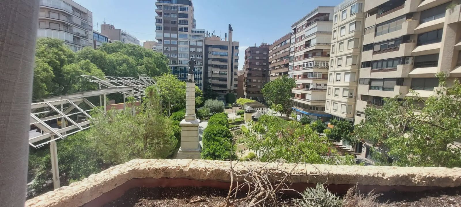 2 slaapkamer Appartement te huur in Murcia stad - € 1.300 (Ref: 9922766)