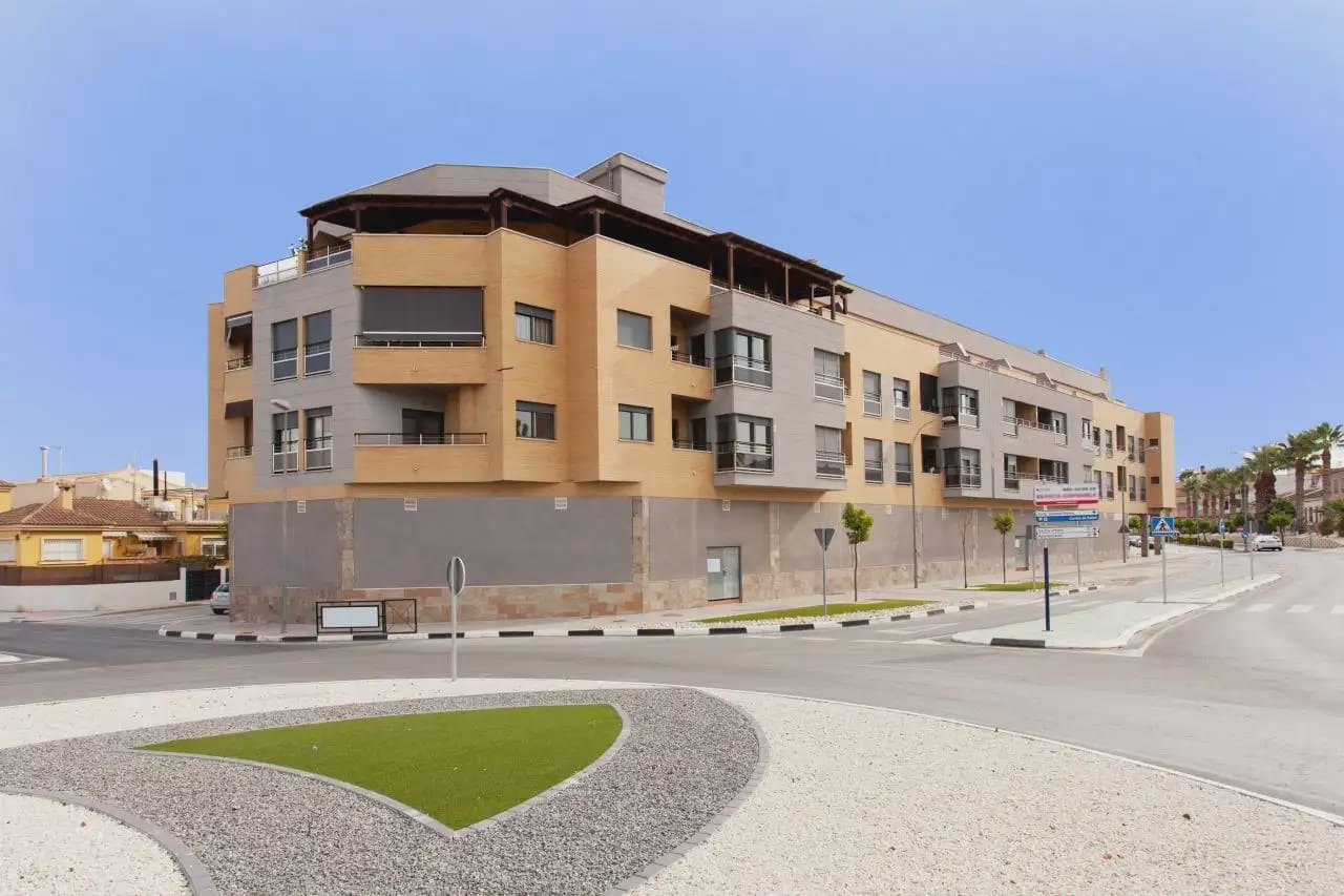 Kommersiell till salu i Bigastro - 499 000 € (Ref: 9922768)