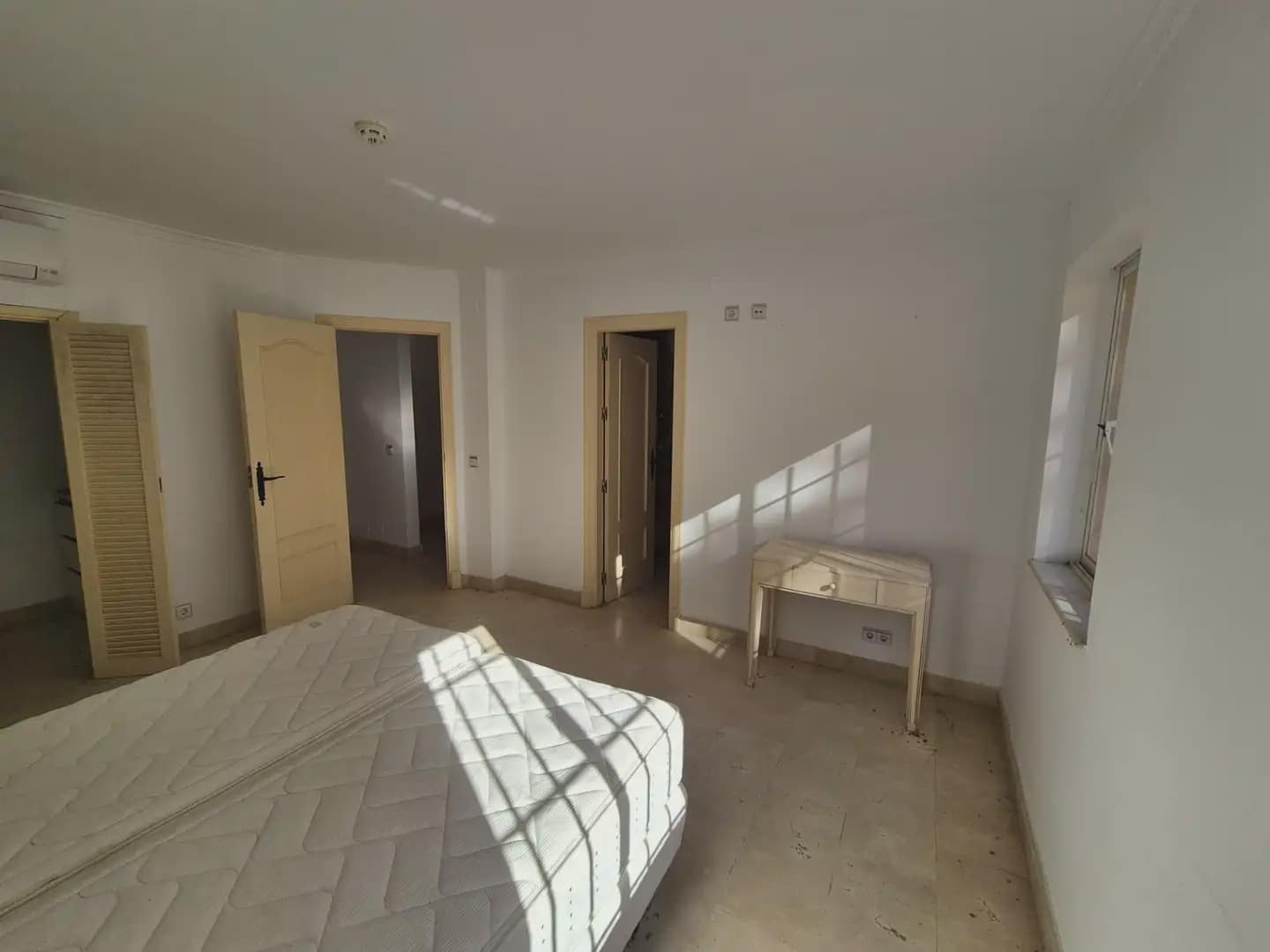 2 bedroom Flat for sale in La Manga Club - € 154,000 (Ref: 9922769)