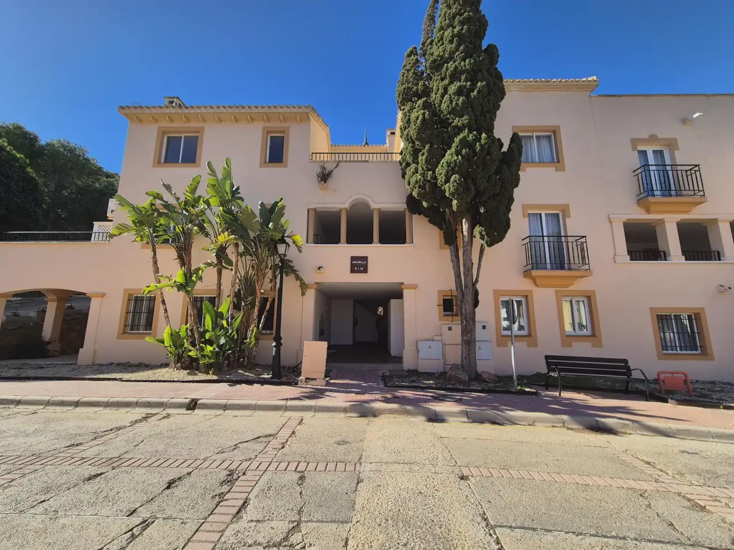 2 bedroom Flat for sale in La Manga Club - € 154,000 (Ref: 9922769)