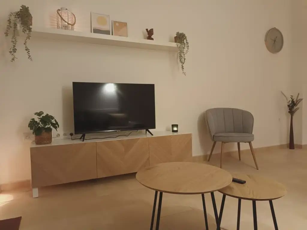 3 bedroom Flat for rent in Hacienda del Alamo with pool - € 1,350 (Ref: 9922771)