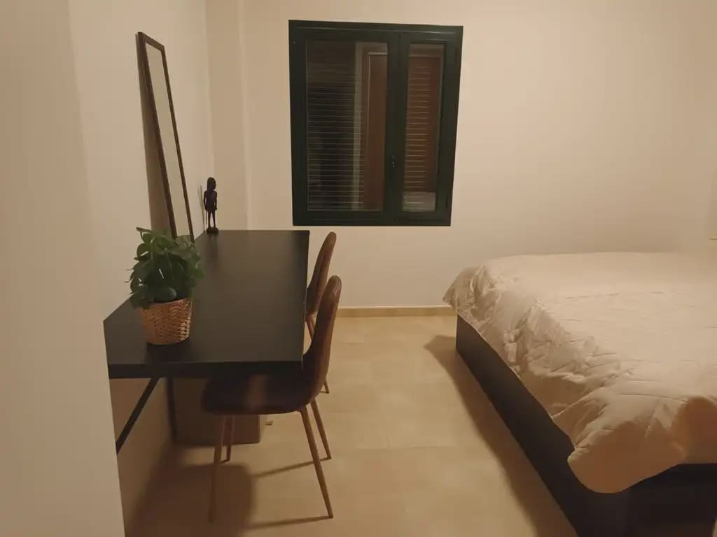 3 bedroom Flat for rent in Hacienda del Alamo with pool - € 1,350 (Ref: 9922771)