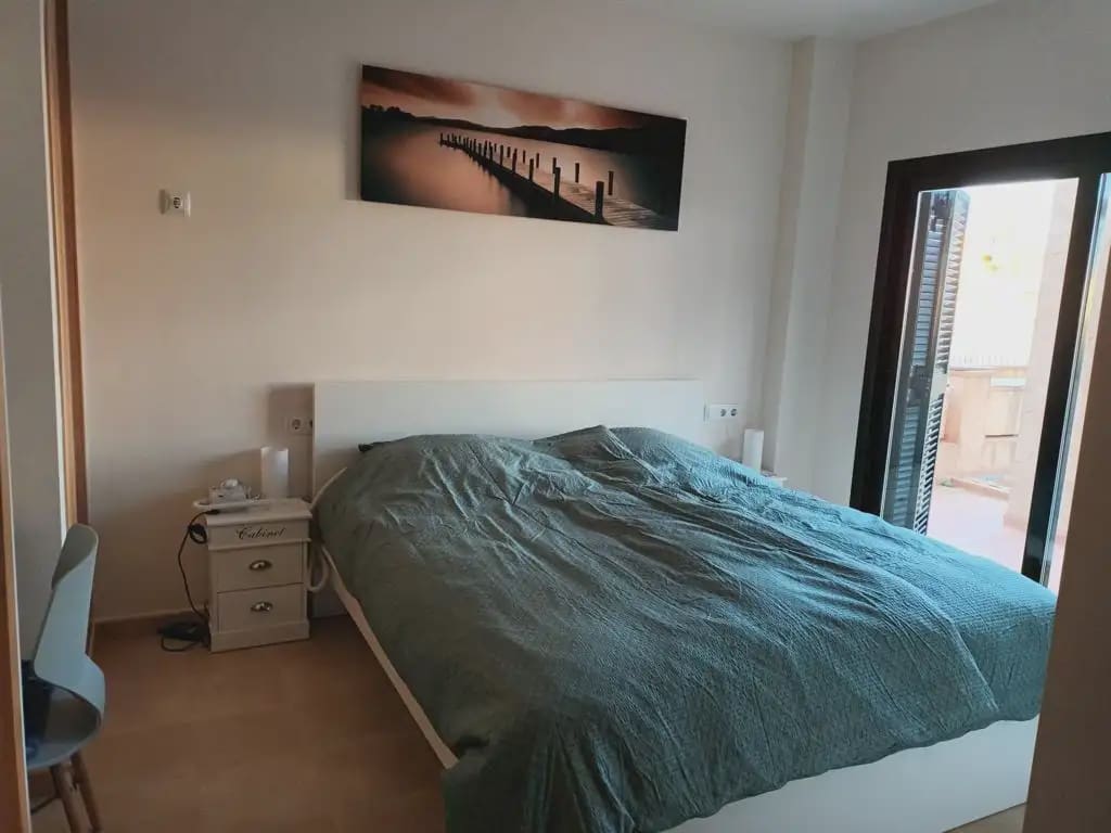 3 bedroom Flat for rent in Hacienda del Alamo with pool - € 1,350 (Ref: 9922771)