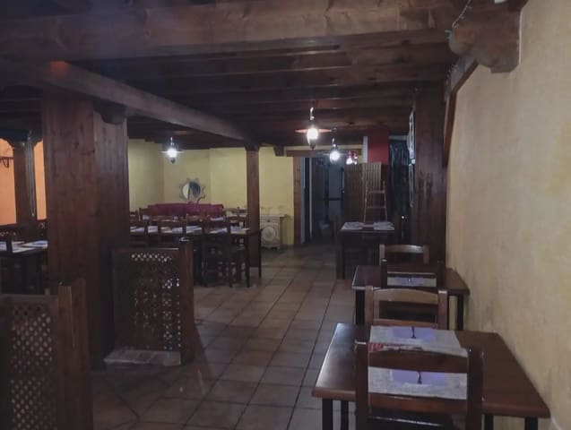 Commercieel te koop in Puente Tocinos, Murcia stad - € 195.000 (Ref: 9922773)