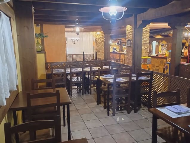 Commercieel te koop in Puente Tocinos, Murcia stad - € 195.000 (Ref: 9922773)