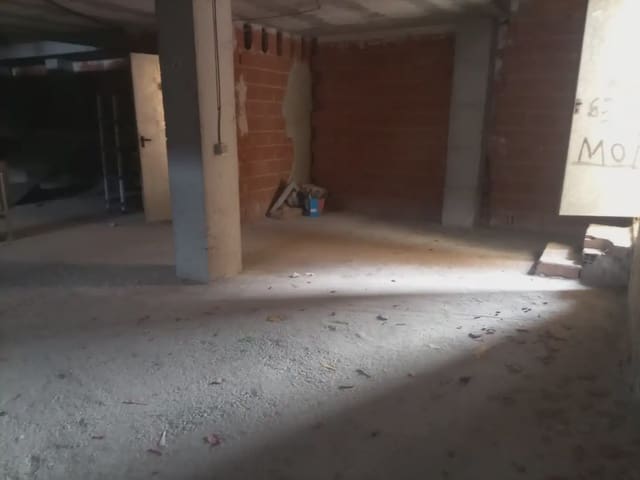 Gewerbe zu verkaufen in Alcantarilla - 212.000 € (Ref: 9922779)