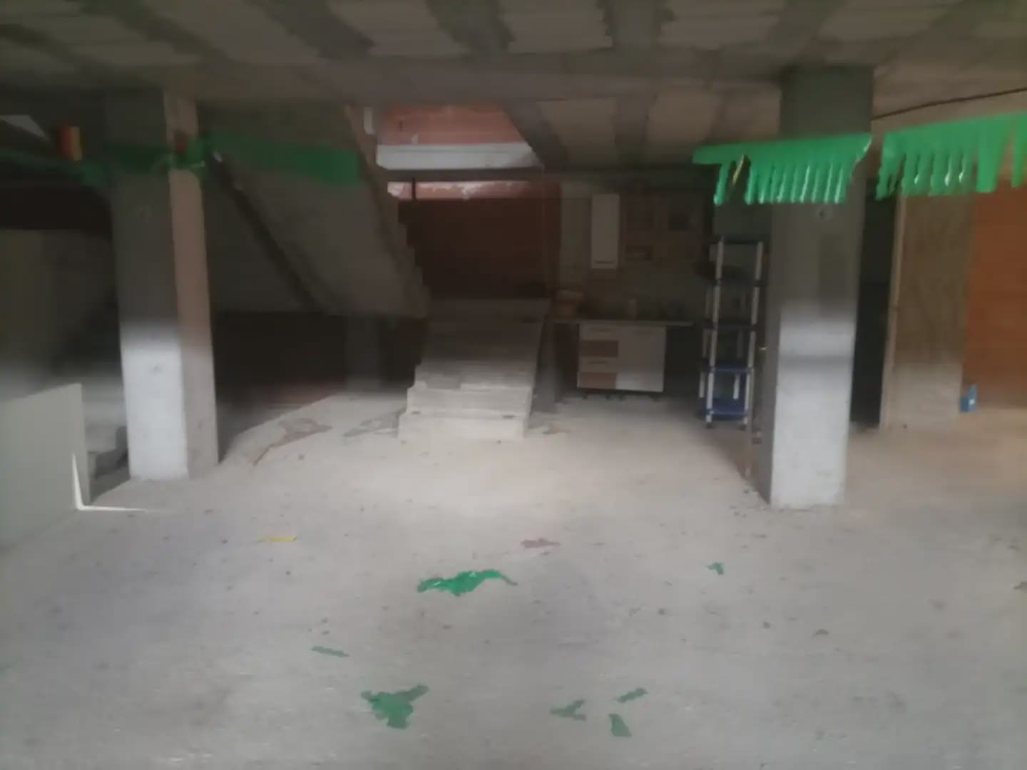 Local Comercial en Alcantarilla en venta - 212.000 € (Ref: 9922779)
