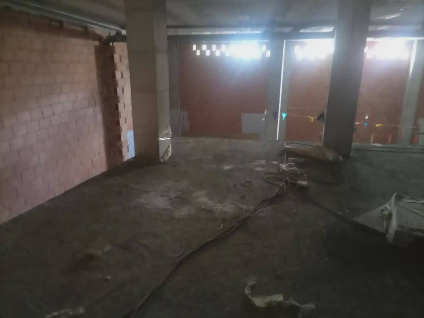 Local Comercial en Alcantarilla en venta - 212.000 € (Ref: 9922779)
