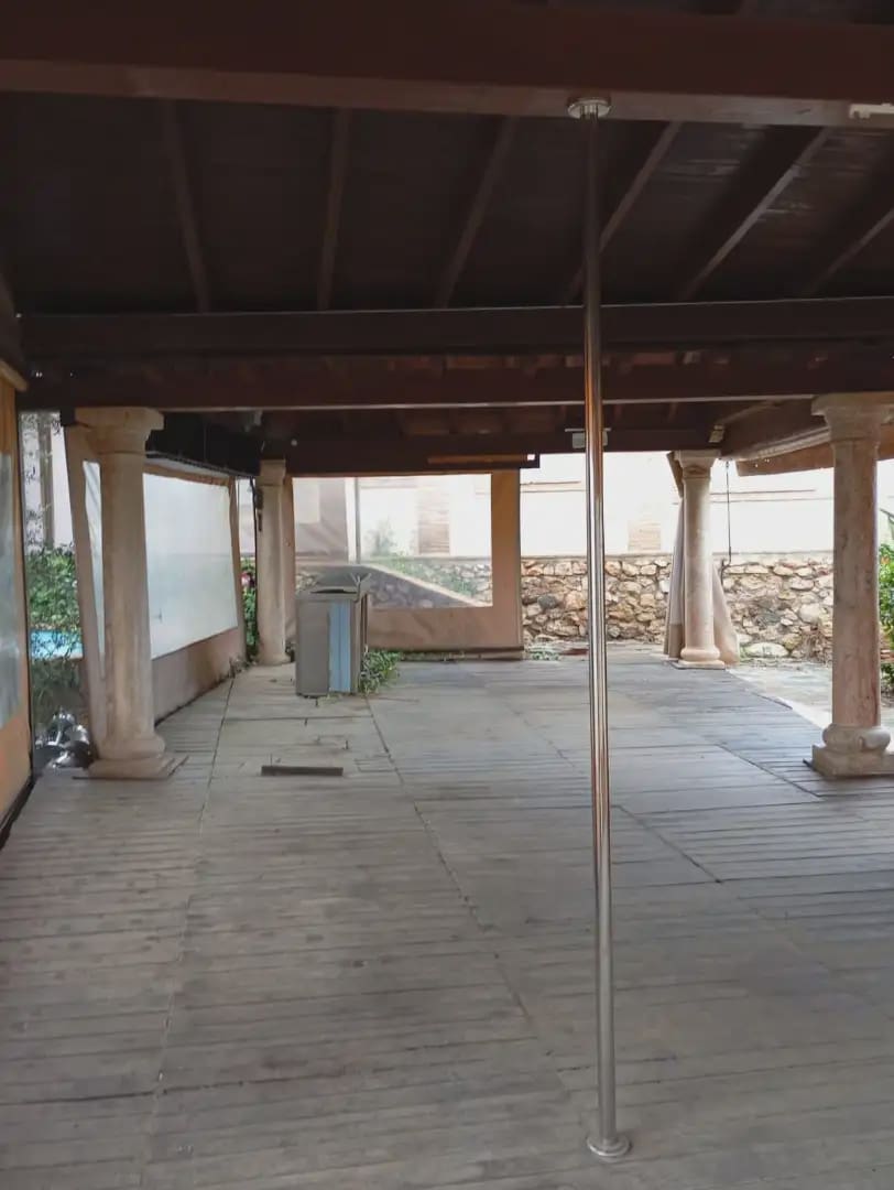 10 soveværelse Villa til salg i Atamaria med swimmingpool garage - € 455.000 (Ref: 9922793)