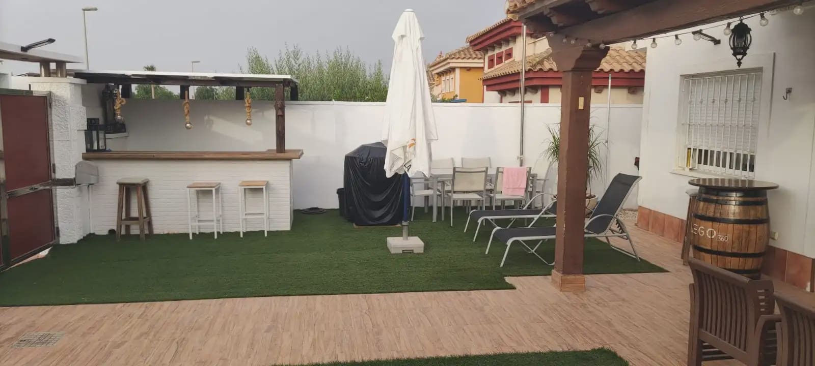 4 bedroom Villa for sale in Sucina with pool - € 260,000 (Ref: 9969251)