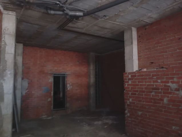 Komercyjne na sprzedaż w La Flota, Miasto Murcja - 89 000 € (Ref: 9987209)