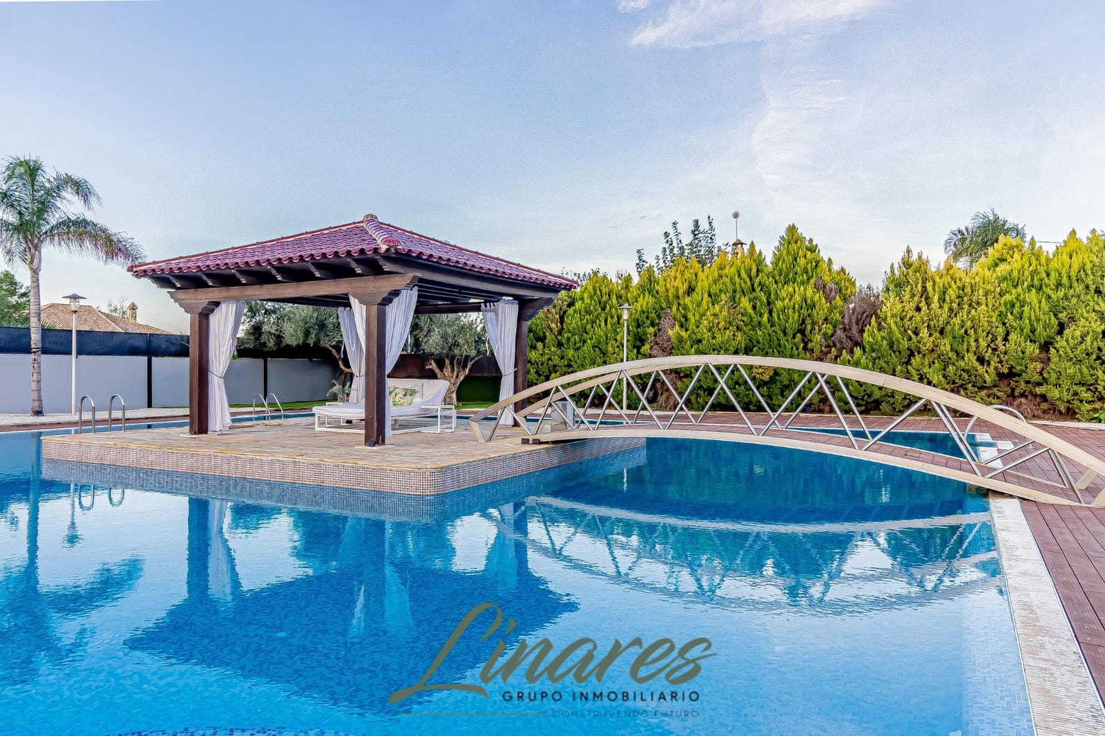 4 soveværelse Villa til salg i Algezares med swimmingpool - € 1.190.000 (Ref: 10055497)