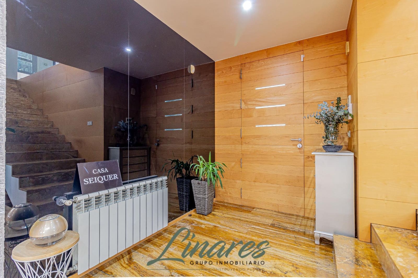 4 bedroom Villa for sale in Algezares with pool - € 1,190,000 (Ref: 10055497)