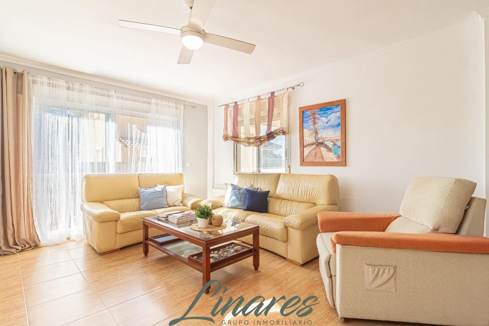 Chalet de 3 habitaciones en La Manga del Mar Menor en venta - 599.000 € (Ref: 10120136)