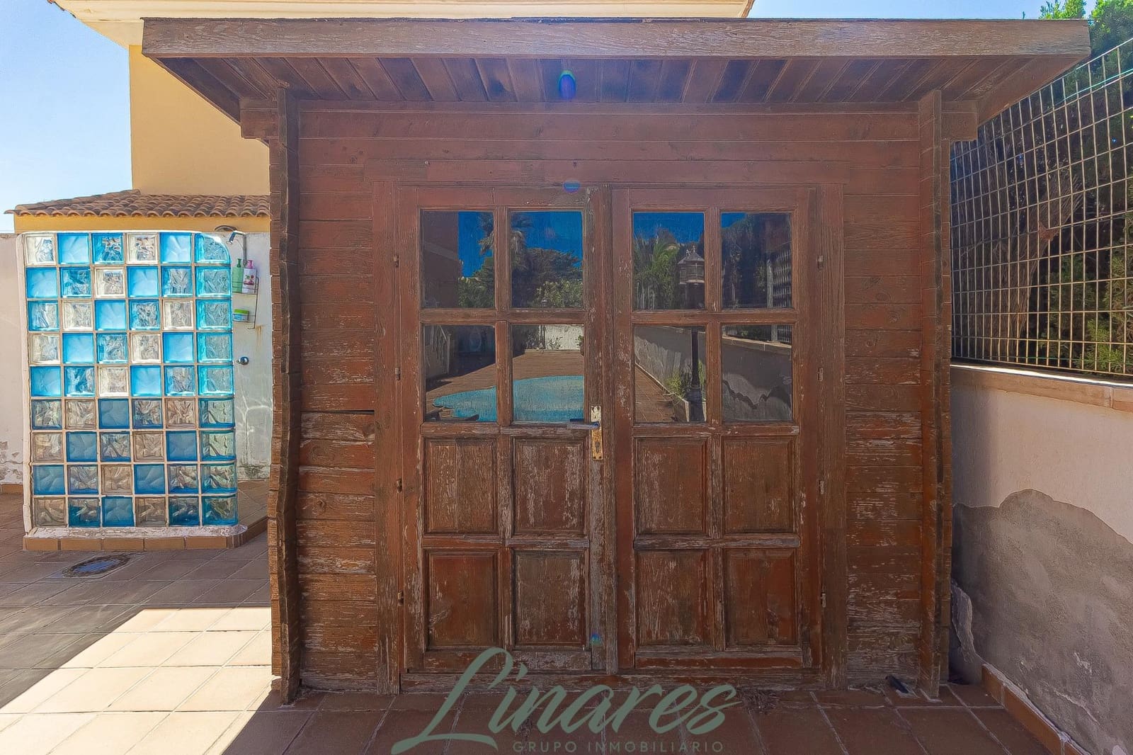 Chalet de 3 habitaciones en La Manga del Mar Menor en venta - 599.000 € (Ref: 10120136)