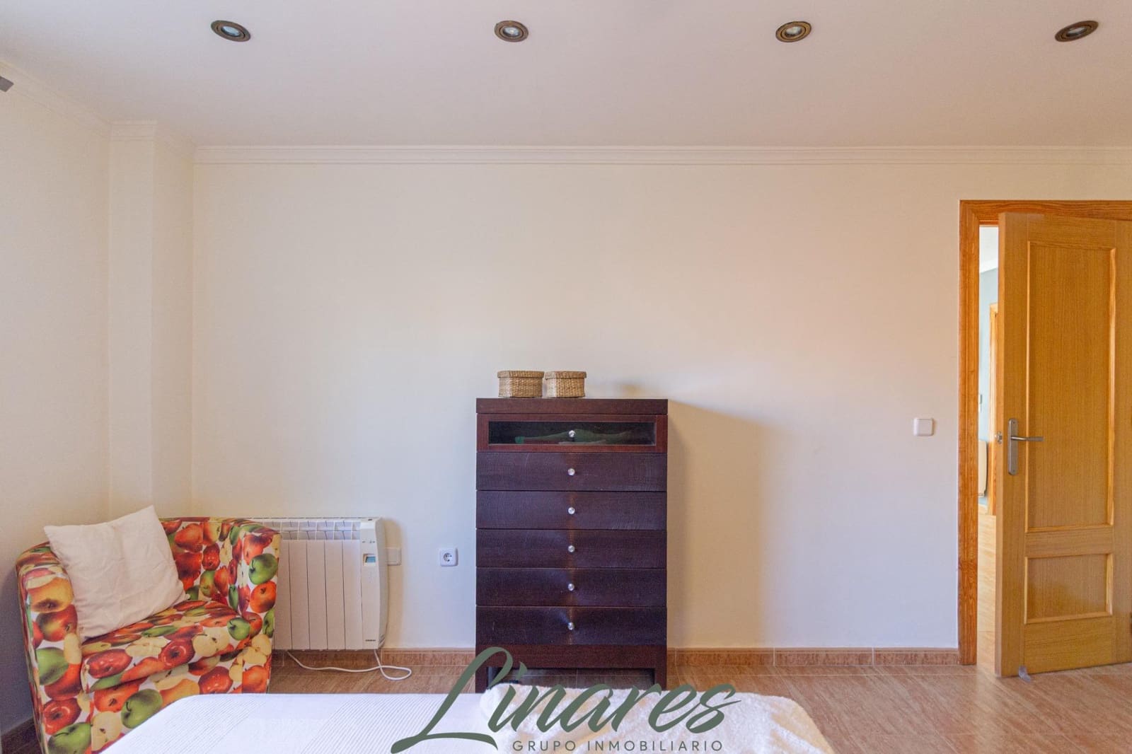 Chalet de 3 habitaciones en La Manga del Mar Menor en venta - 599.000 € (Ref: 10120136)