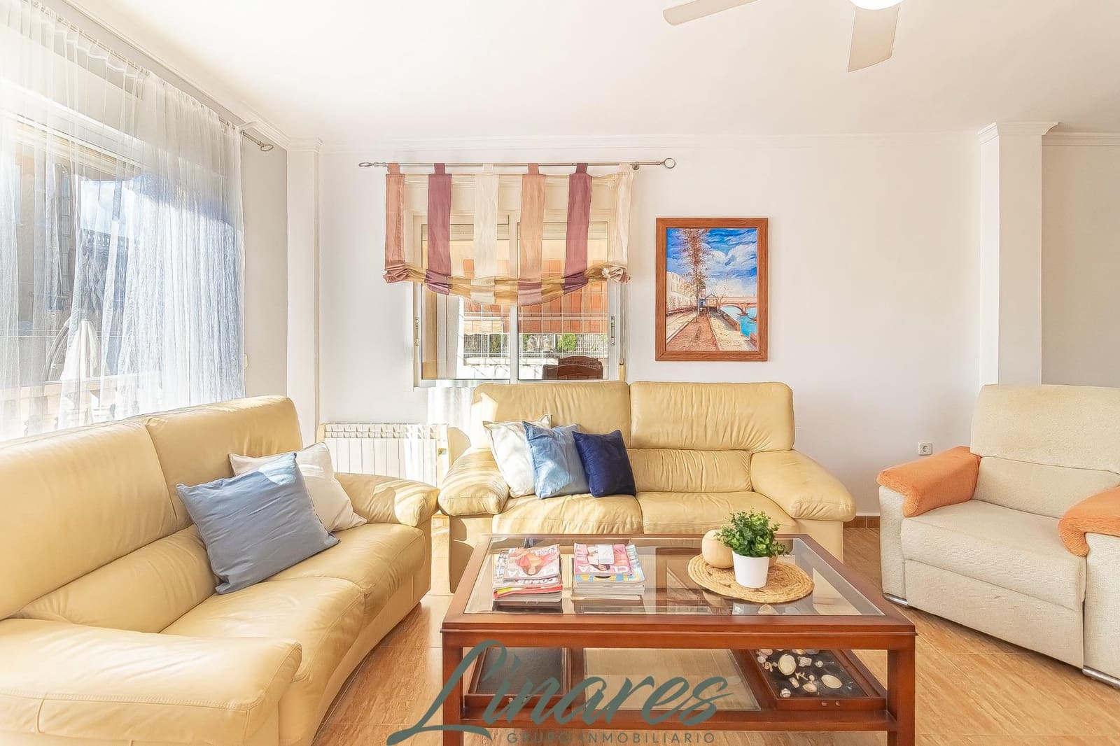 Chalet de 3 habitaciones en La Manga del Mar Menor en venta - 599.000 € (Ref: 10120136)