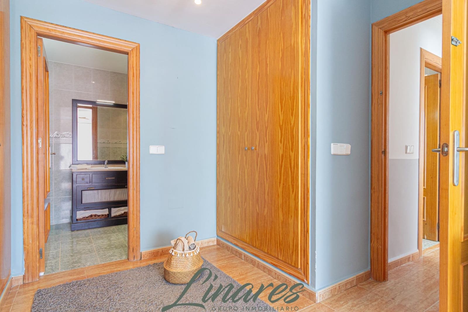 Chalet de 3 habitaciones en La Manga del Mar Menor en venta - 599.000 € (Ref: 10120136)