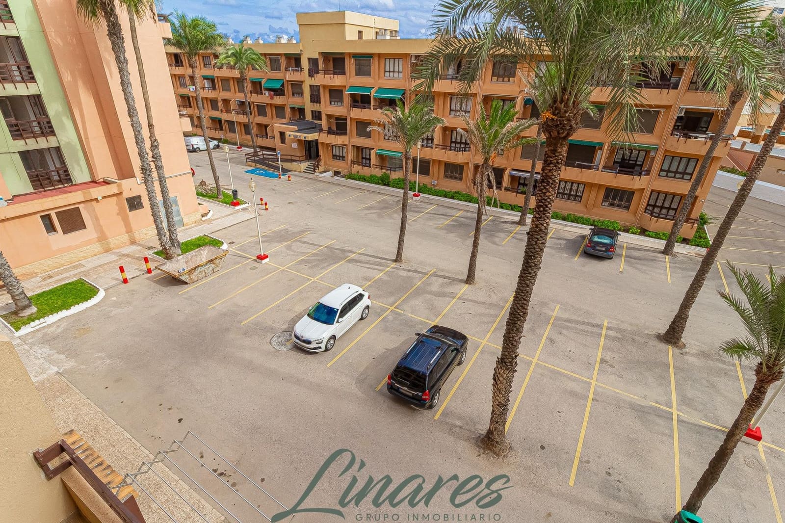 1 bedroom Apartment for sale in La Manga del Mar Menor with pool - € 140,000 (Ref: 10162367)
