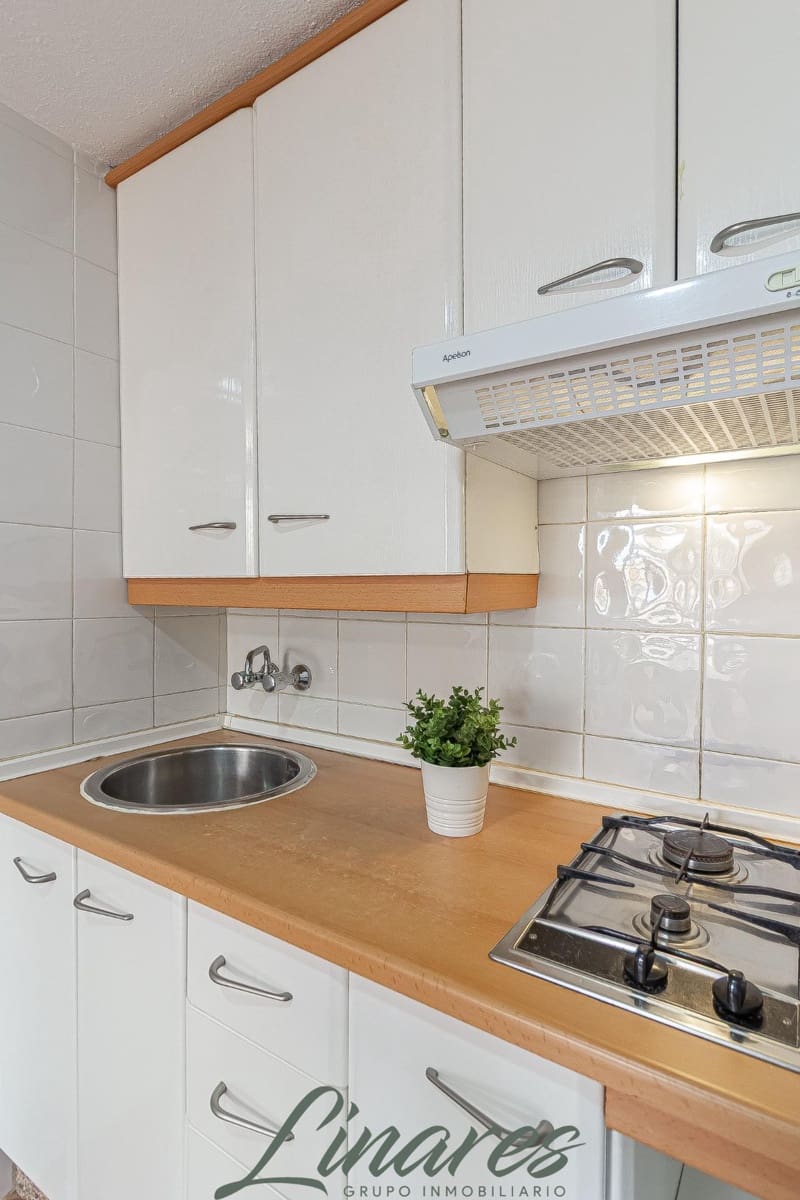 1 bedroom Apartment for sale in La Manga del Mar Menor with pool - € 140,000 (Ref: 10162367)