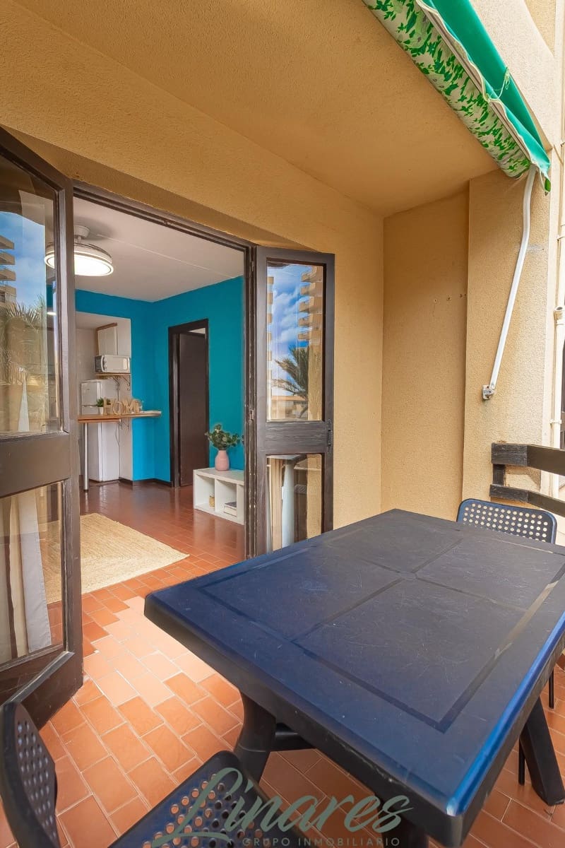 1 bedroom Apartment for sale in La Manga del Mar Menor with pool - € 140,000 (Ref: 10162367)