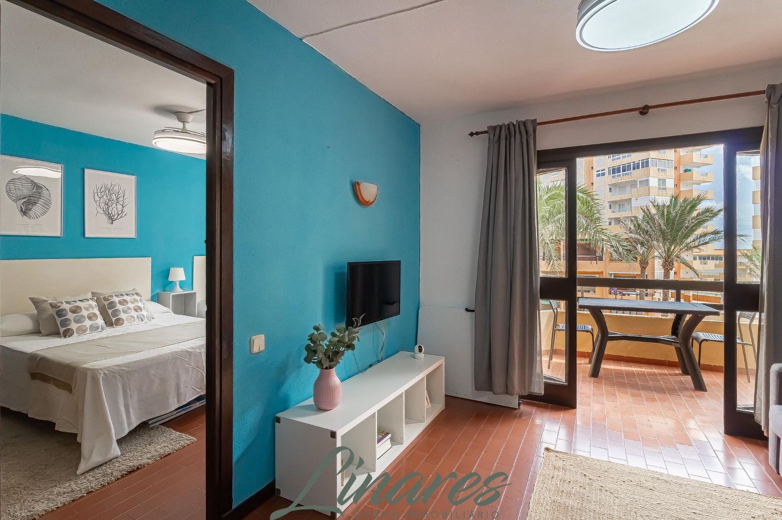 1 bedroom Apartment for sale in La Manga del Mar Menor with pool - € 140,000 (Ref: 10162367)