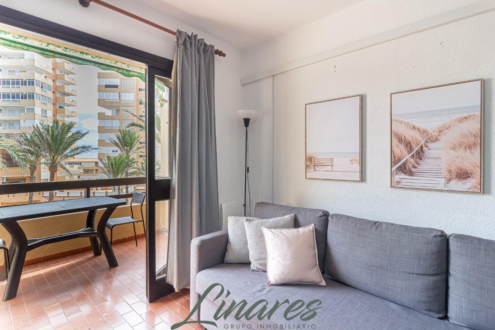 1 bedroom Apartment for sale in La Manga del Mar Menor with pool - € 140,000 (Ref: 10162367)