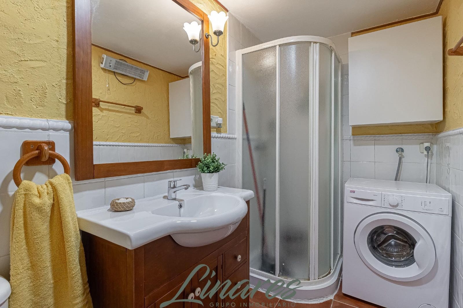 1 bedroom Apartment for sale in La Manga del Mar Menor with pool - € 140,000 (Ref: 10162367)