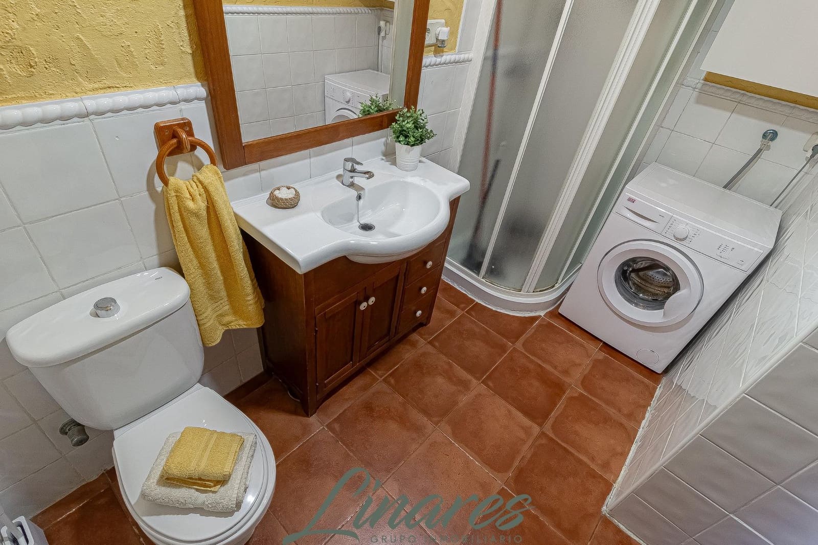 1 bedroom Apartment for sale in La Manga del Mar Menor with pool - € 140,000 (Ref: 10162367)