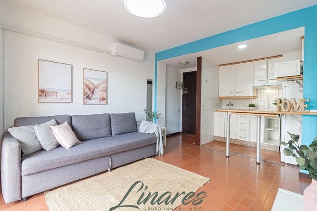 1 bedroom Apartment for sale in La Manga del Mar Menor with pool - € 140,000 (Ref: 10162367)