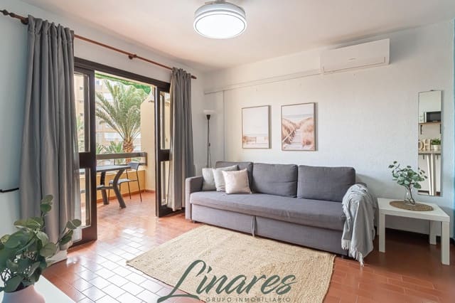 1 bedroom Apartment for sale in La Manga del Mar Menor with pool - € 140,000 (Ref: 10162367)