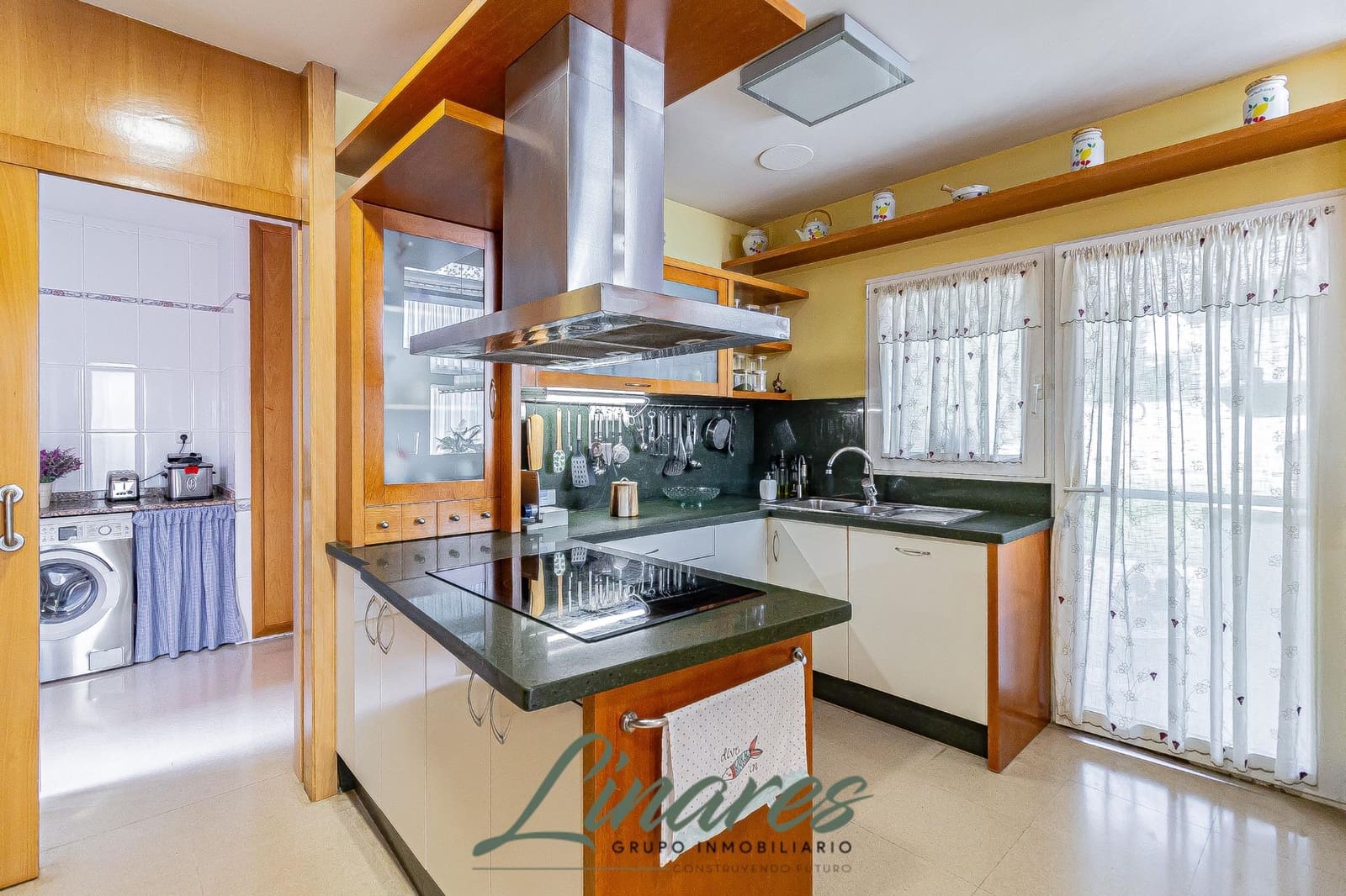 5 sypialnia Willa na sprzedaż w Kartagena z basenem garażem - 650 000 € (Ref: 9171723)