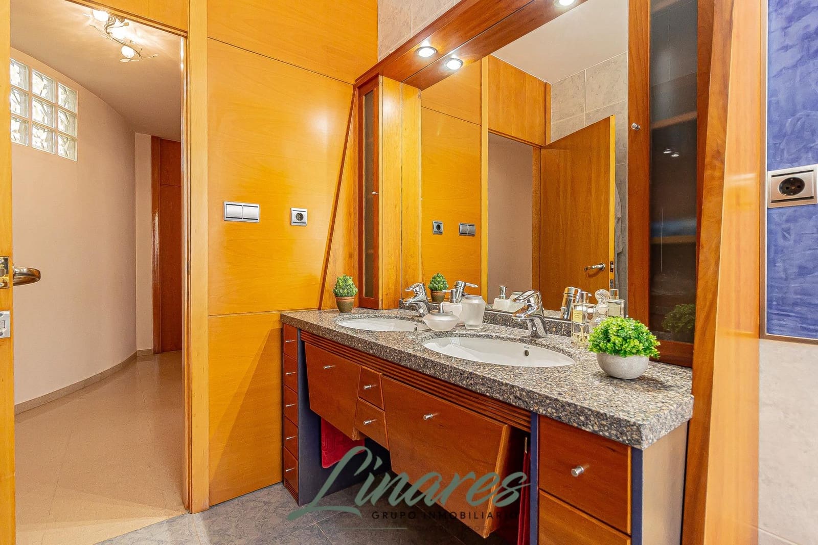 5 sypialnia Willa na sprzedaż w Kartagena z basenem garażem - 650 000 € (Ref: 9171723)