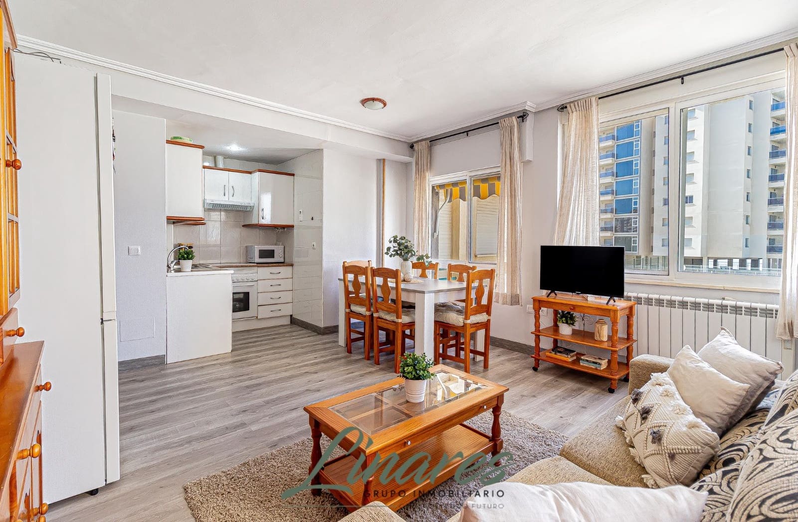 2 Zimmer Apartment zu verkaufen in La Manga del Mar Menor mit Pool - 126.000 € (Ref: 9321794)