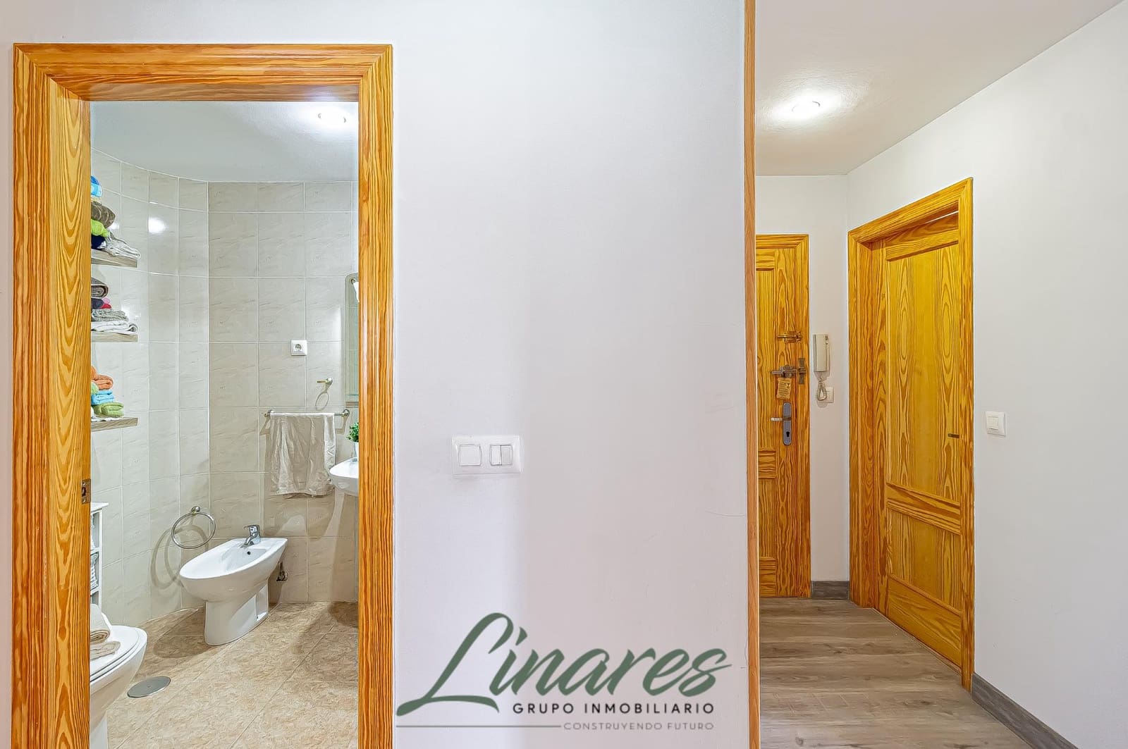 2 soverom Leilighet til salgs i La Manga del Mar Menor med svømmebasseng - € 126 000 (Ref: 9321794)