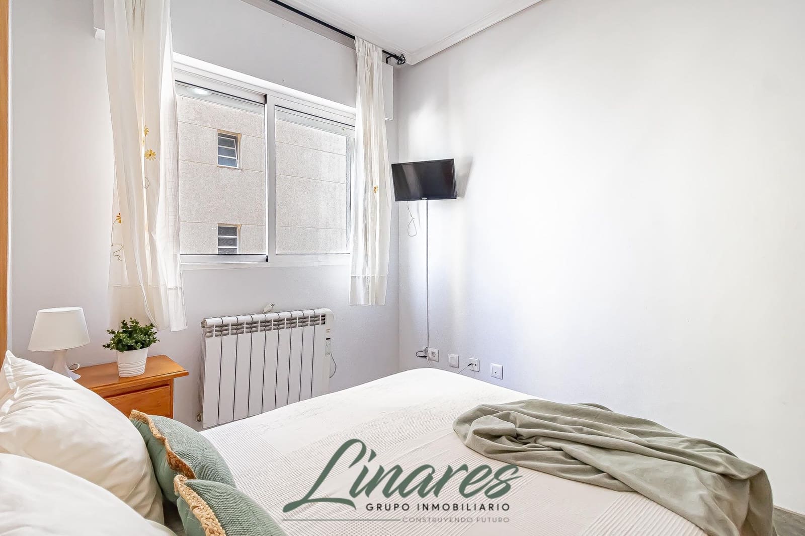 2 soverom Leilighet til salgs i La Manga del Mar Menor med svømmebasseng - € 126 000 (Ref: 9321794)