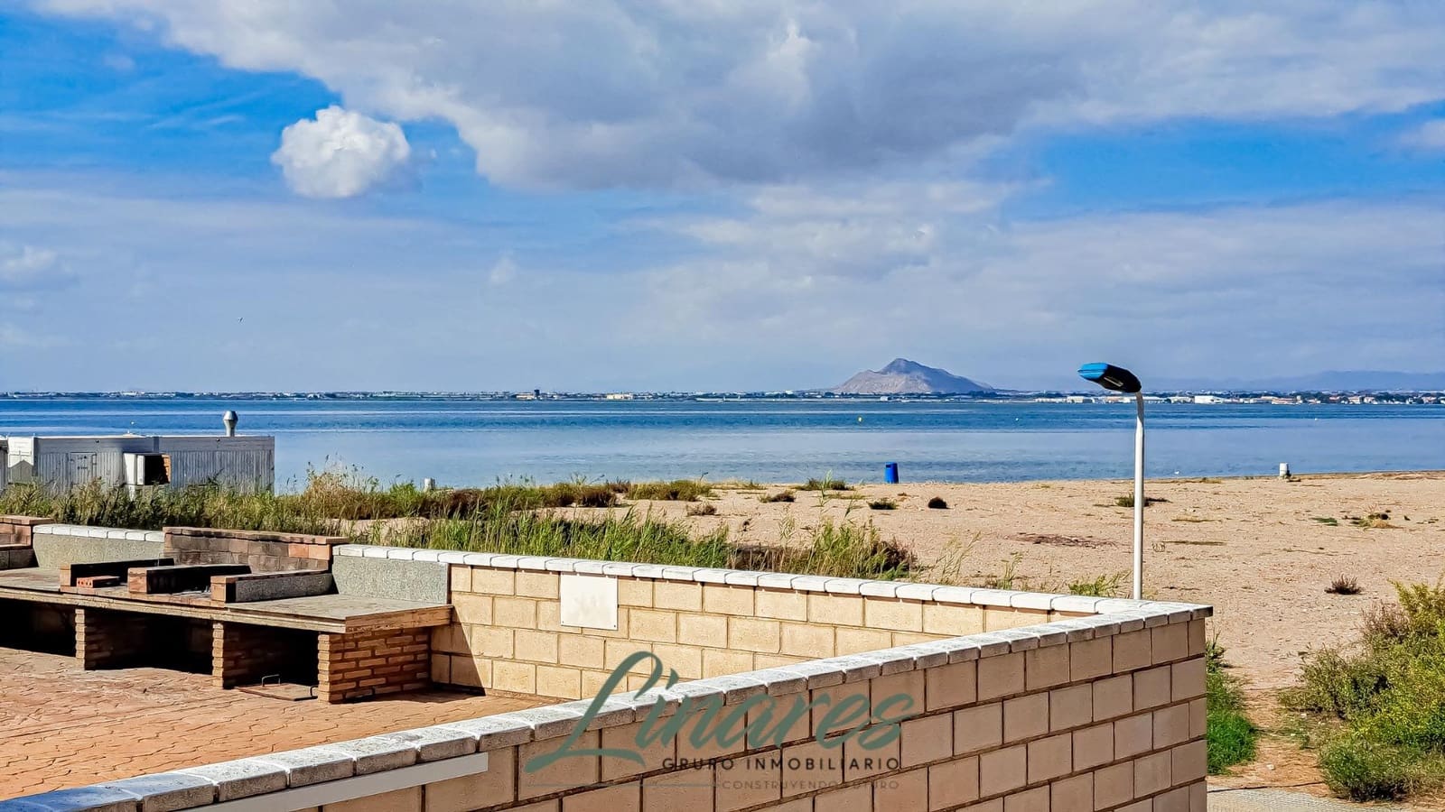 2 bedroom Apartment for sale in La Manga del Mar Menor with pool - € 126,000 (Ref: 9321794)