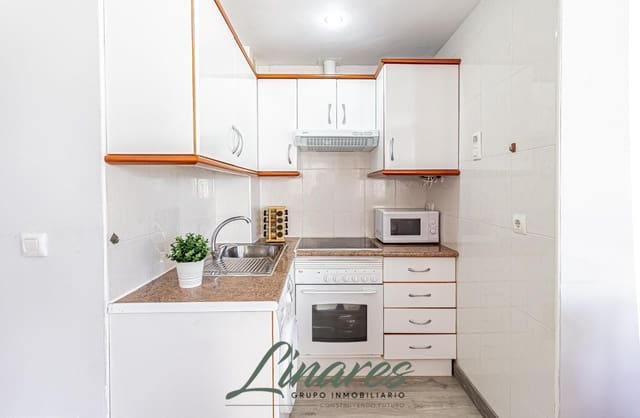 2 quarto Apartamento para venda em La Manga del Mar Menor com piscina - 126 000 € (Ref: 9321794)