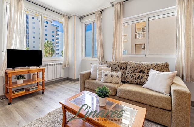 2 slaapkamer Appartement te koop in La Manga del Mar Menor met zwembad - € 126.000 (Ref: 9321794)