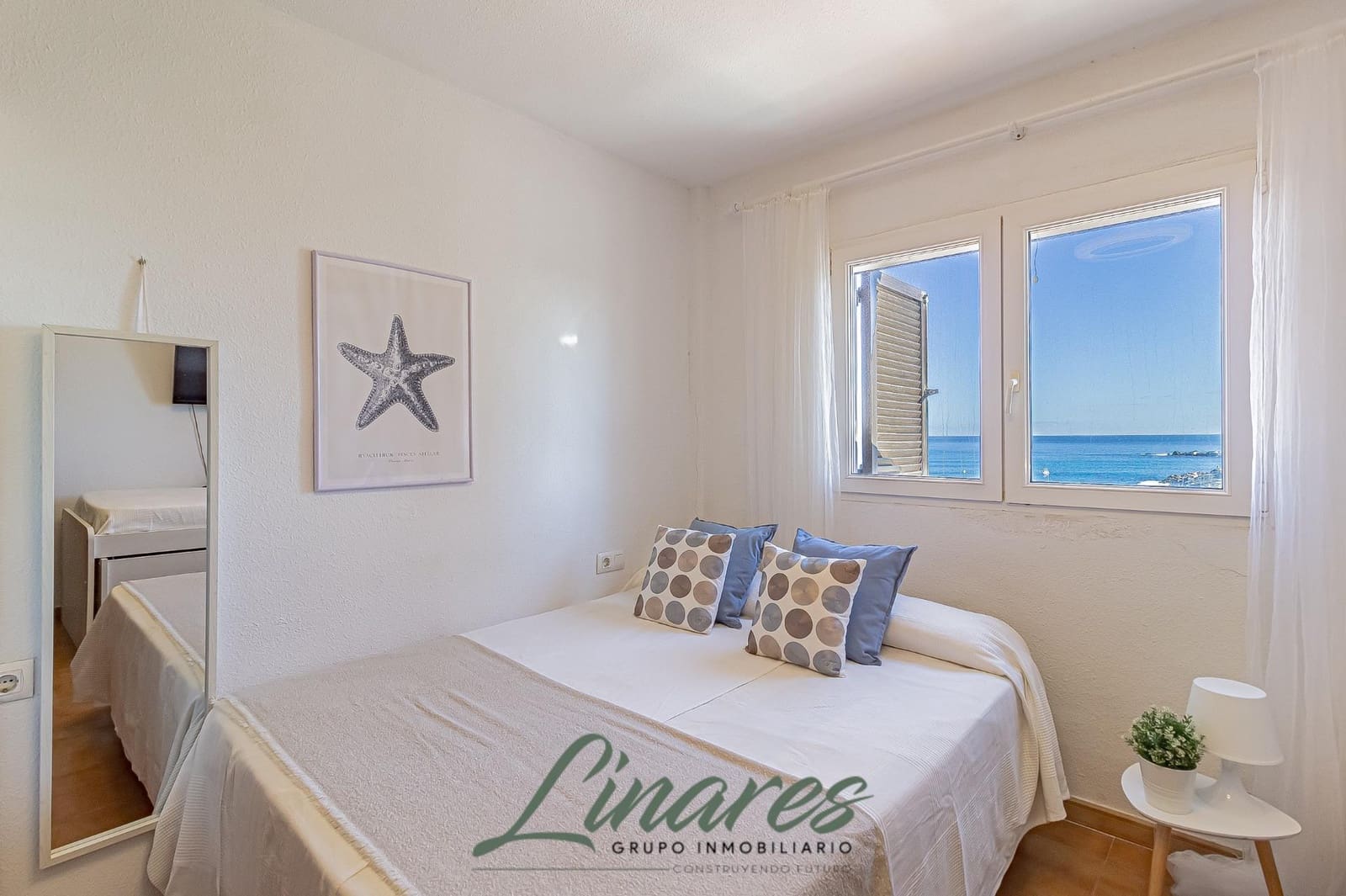 Apartamento de 3 habitaciones en La Manga del Mar Menor en venta con piscina garaje - 275.000 € (Ref: 9436088)