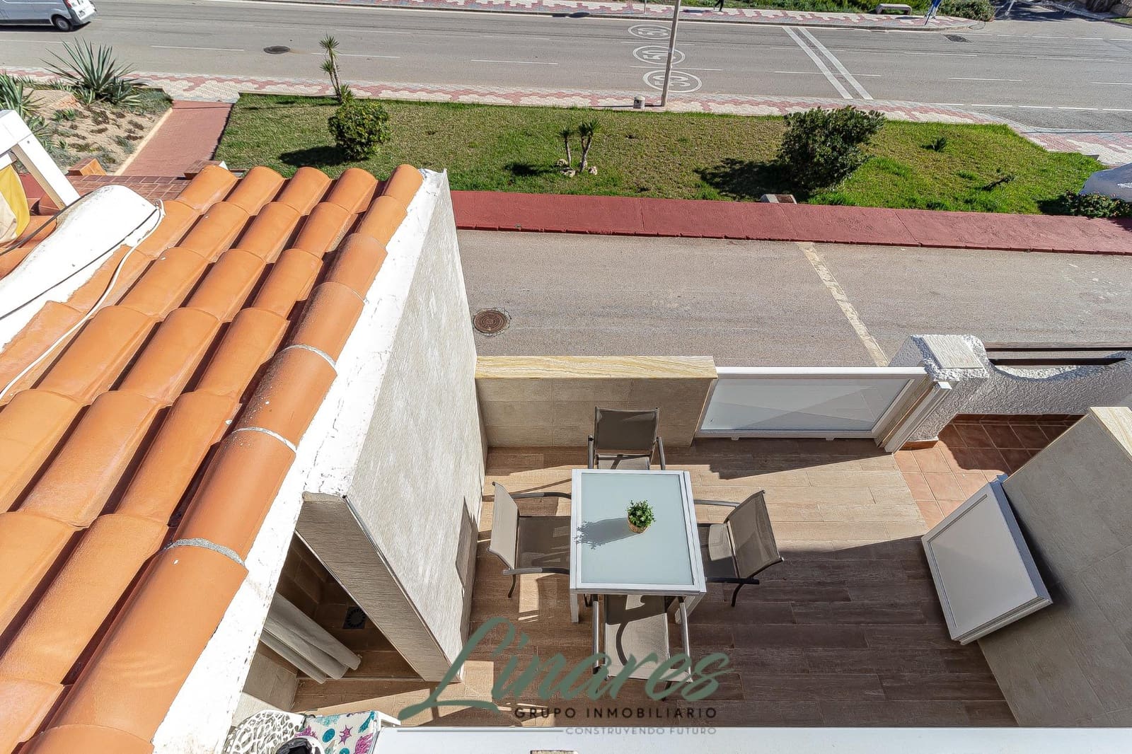 Apartamento de 3 habitaciones en La Manga del Mar Menor en venta con piscina garaje - 275.000 € (Ref: 9436088)