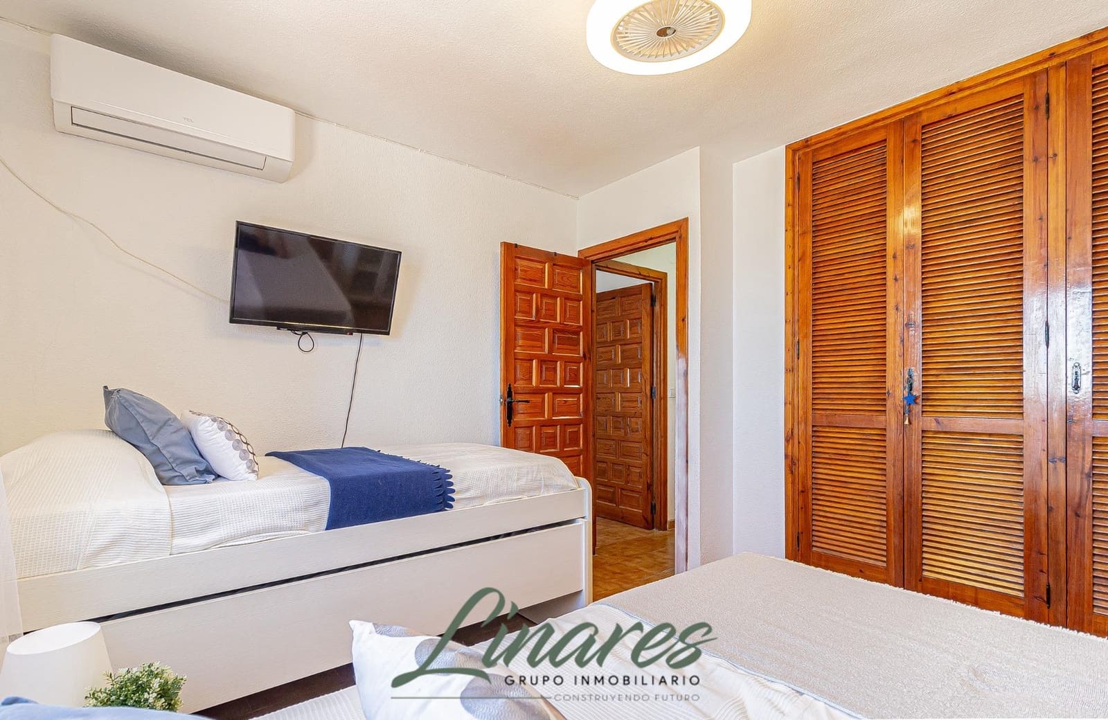 3 bedroom Apartment for sale in La Manga del Mar Menor with pool garage - € 275,000 (Ref: 9436088)