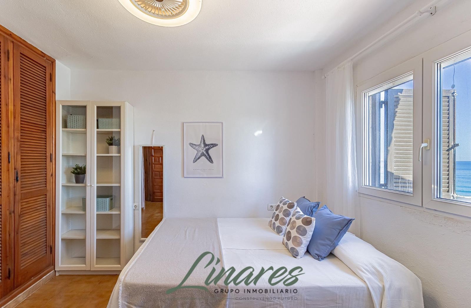 3 bedroom Apartment for sale in La Manga del Mar Menor with pool garage - € 275,000 (Ref: 9436088)