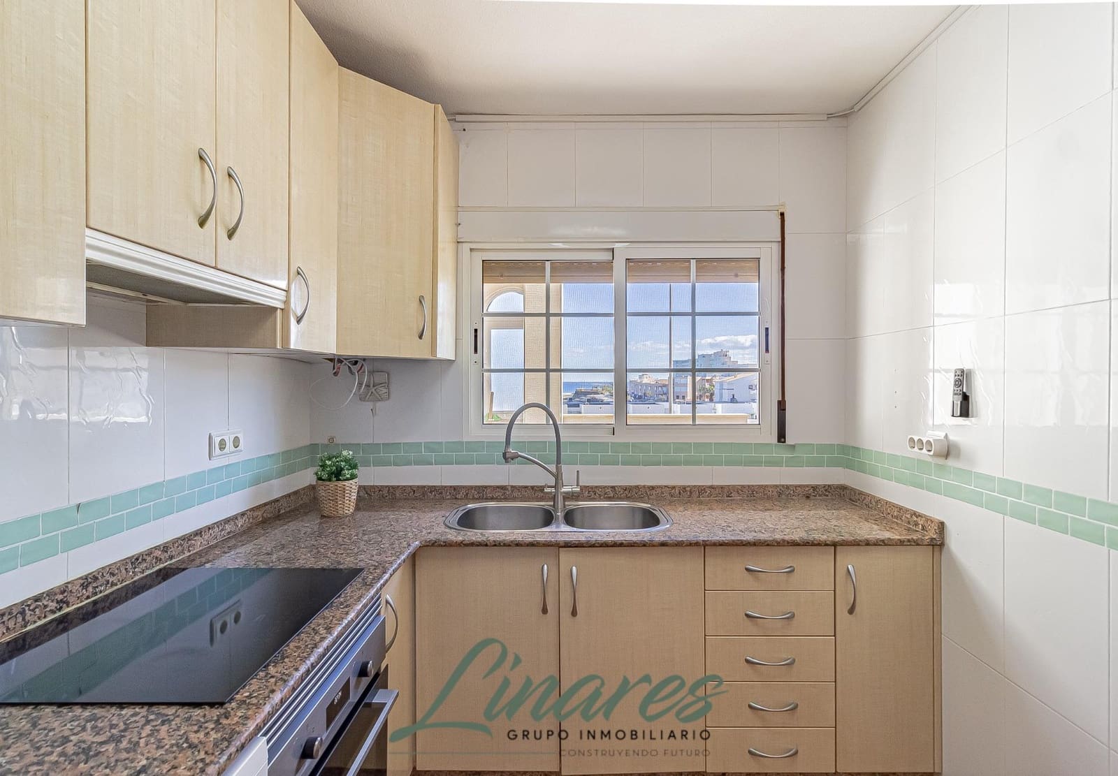 3 bedroom Apartment for sale in La Manga del Mar Menor with pool garage - € 258,000 (Ref: 9436088)