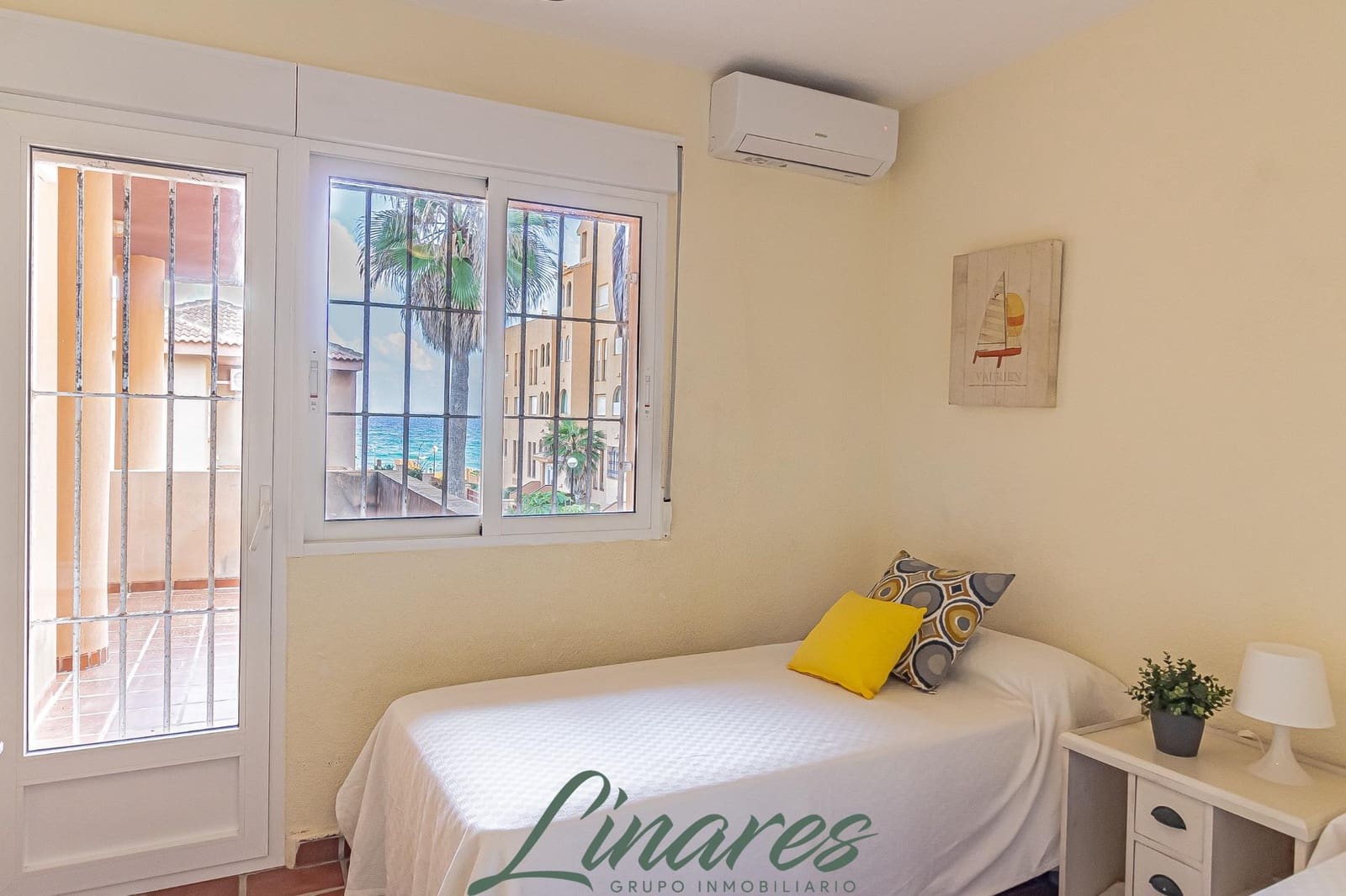 3 bedroom Apartment for sale in La Manga del Mar Menor with pool garage - € 359,000 (Ref: 9462005)