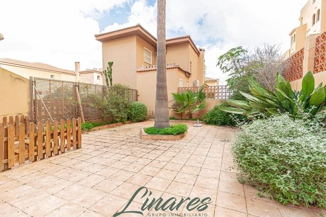 3 bedroom Apartment for sale in La Manga del Mar Menor - € 359,000 (Ref: 9462005)