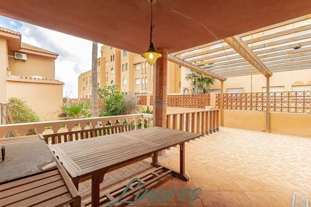 3 quarto Apartamento para venda em La Manga del Mar Menor com piscina garagem - 359 000 € (Ref: 9462005)