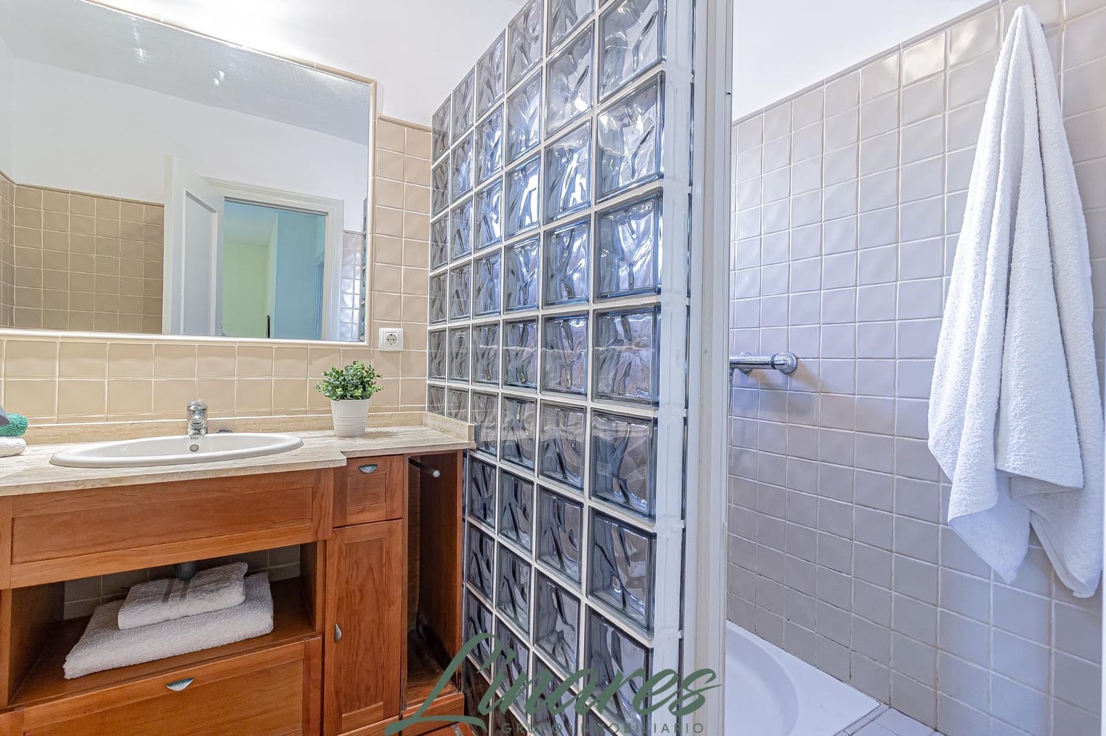 3 soveværelse Lejlighed til salg i La Manga del Mar Menor med swimmingpool garage - € 359.000 (Ref: 9462005)