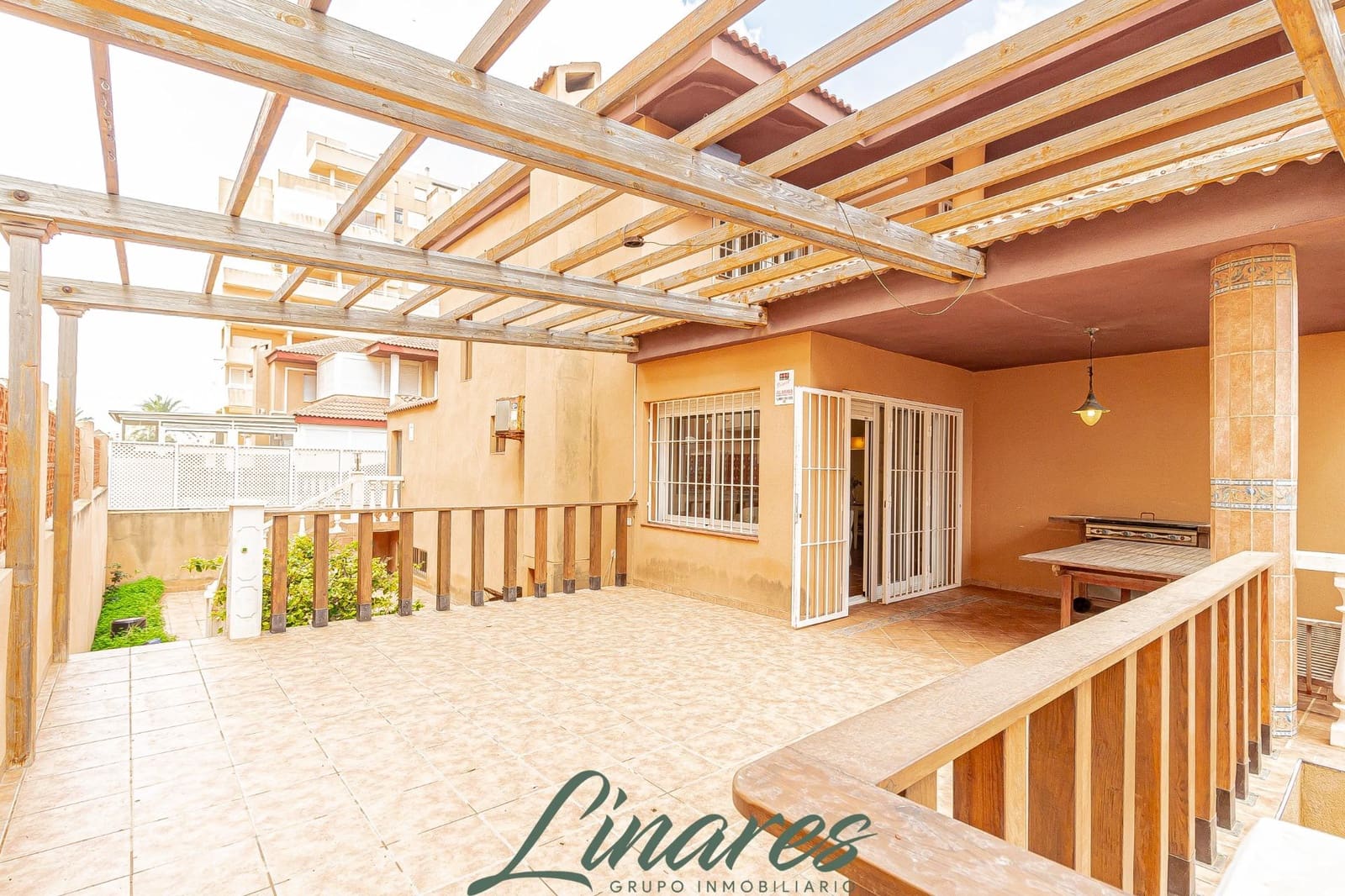 3 bedroom Apartment for sale in La Manga del Mar Menor with pool garage - € 375,000 (Ref: 9462005)