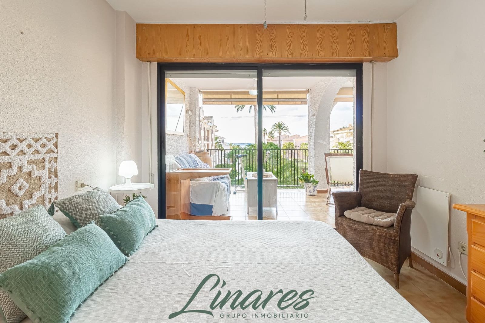 Apartamento de 2 habitaciones en La Manga del Mar Menor en venta - 136.000 € (Ref: 9465689)